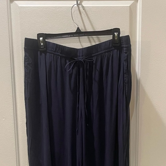 H&M Navy Blue Women's Pull On Pants - Picture 4 of 5